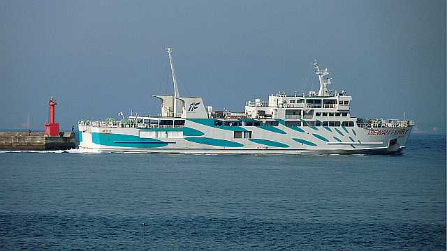 �ɐ��p�t�F���[