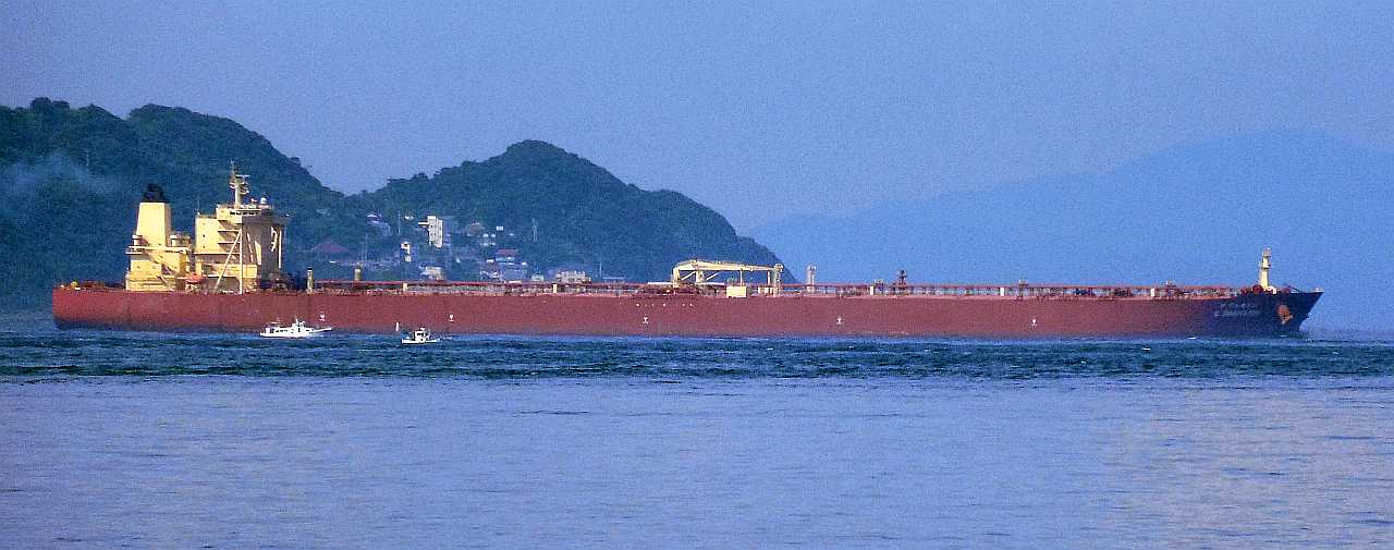 原油タンカー
