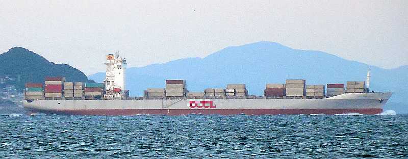 コンテナ船