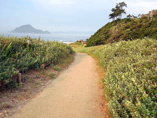 恋路ヶ浜の側の伊良湖岬遊歩道の入り口
