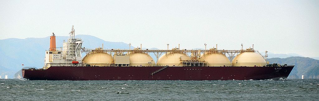 LNGタンカー