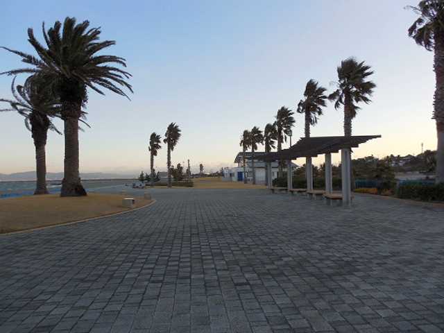 ���]�ԂŖ��ʑ���