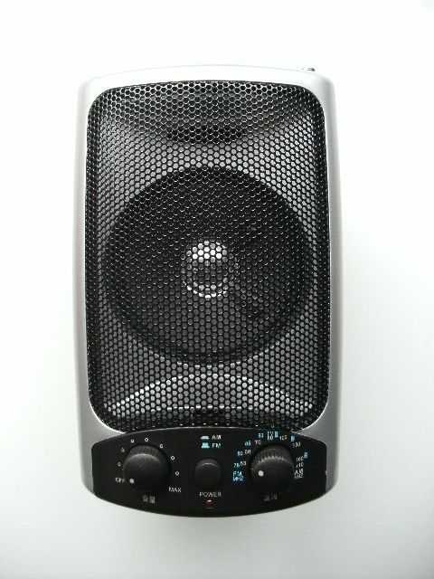 ���W�I�̎ʐ^