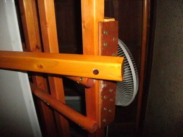 �g�C���̓�����̃h�A�̕����̎肷��